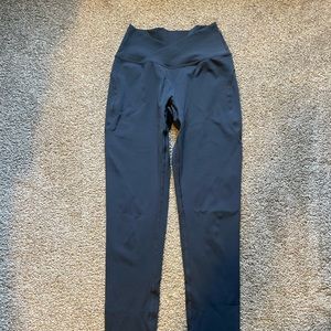 Alphalete Surface Power Leggings